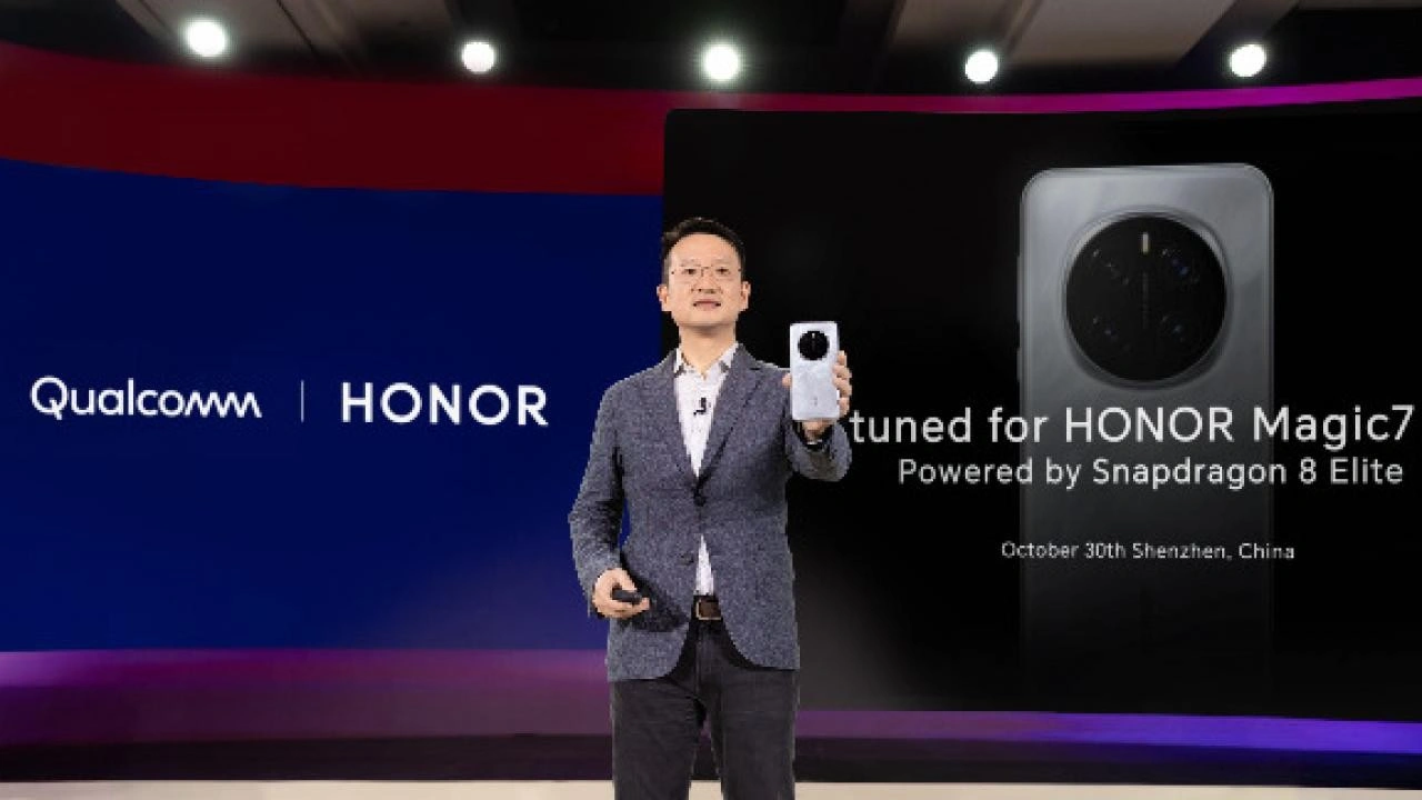 HONOR Magic7 Serisi Mobil Cihazlar için Otomatik Pilot Yapay Zekasını Sunacak!