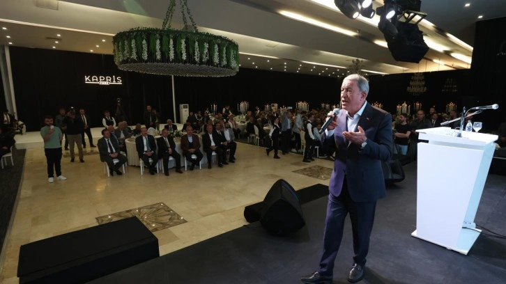 Hulusi Akar: Bu millet terörle yürüyenlere imkan vermeyecektir