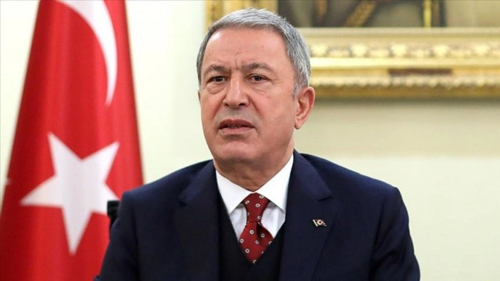 Hulusi Akar'dan Kıbrıs açıklaması! "İki devletli çözümü kabullenin"