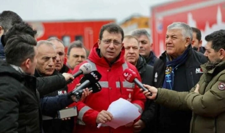 İBB Başkanı Ekrem İmamoğlu, bir yıllık maaşını depremzedelere bağışladı