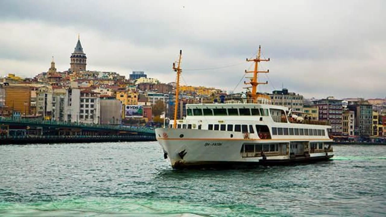 İBB duyurdu (1 Şubat vapur seferleri) : Sis nedeniyle bazı seferler iptal edildi!