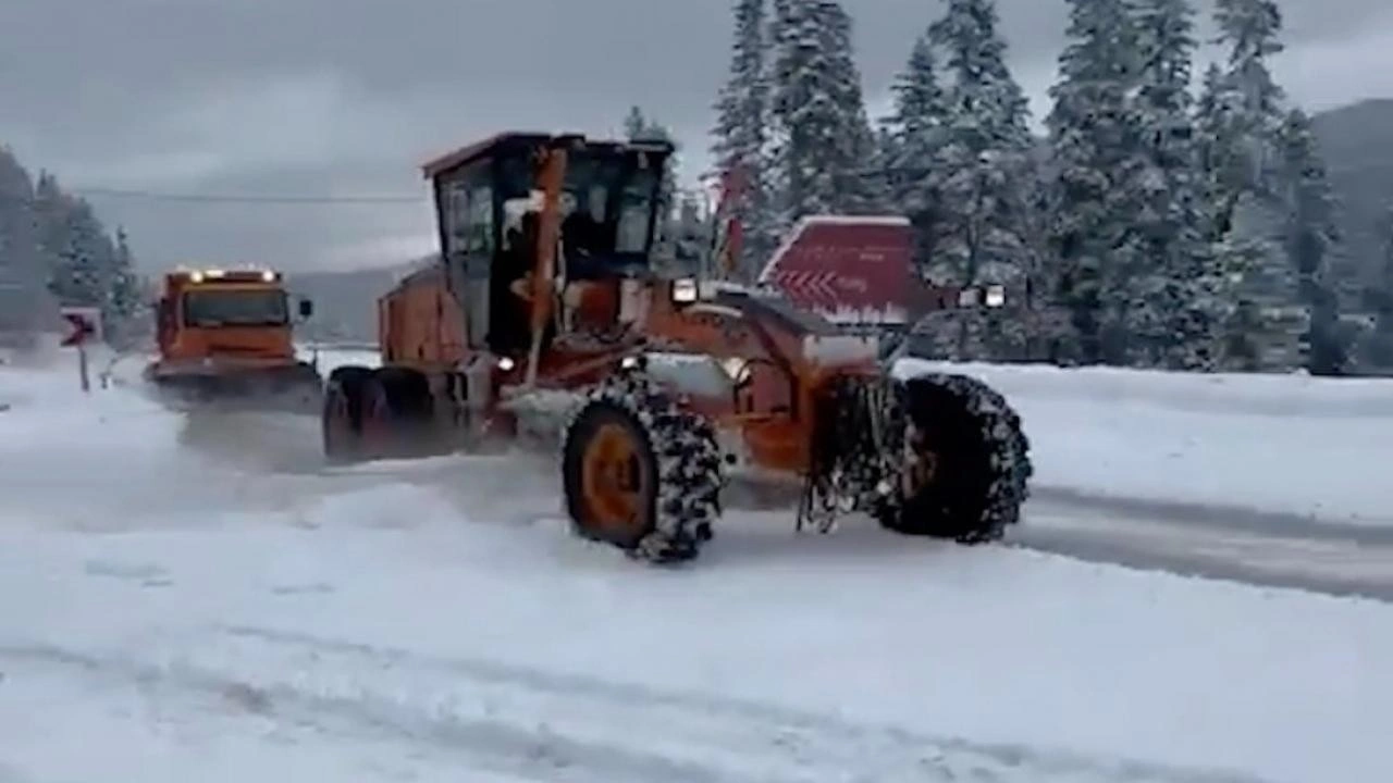 Ilgaz Dağı'nda kar yağışı etkili oldu