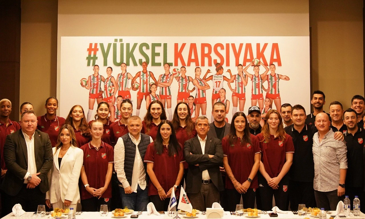 İnfo Yatırım, Karşıyaka Kadın Voleybol Takımı’nın isim ve forma sponsoru oldu