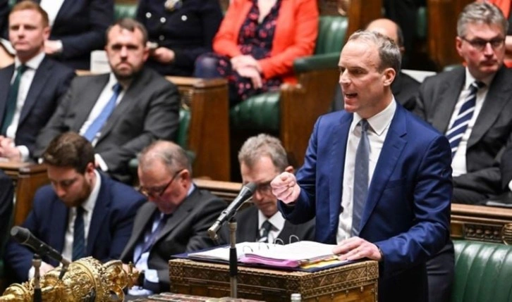 İngiltere Başbakan Yardımcısı Dominic Raab istifa etti