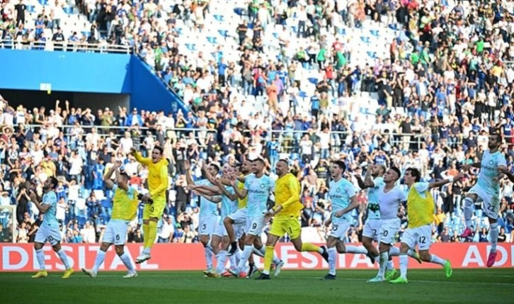 Inter, Sassuolo'yu Dzeko ile yıktı! Sassuolo 1-2 Inter