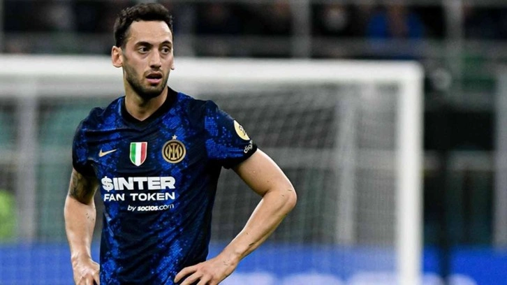 Inter'de Hakan Çalhanoğlu sakatlandı!