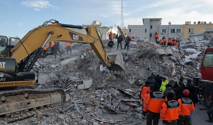 Isias Otel’de oğlunu kaybeden acılı baba konuştu: 'Bu sürecin sorumlusu Cumhurbaşkanı'dır!