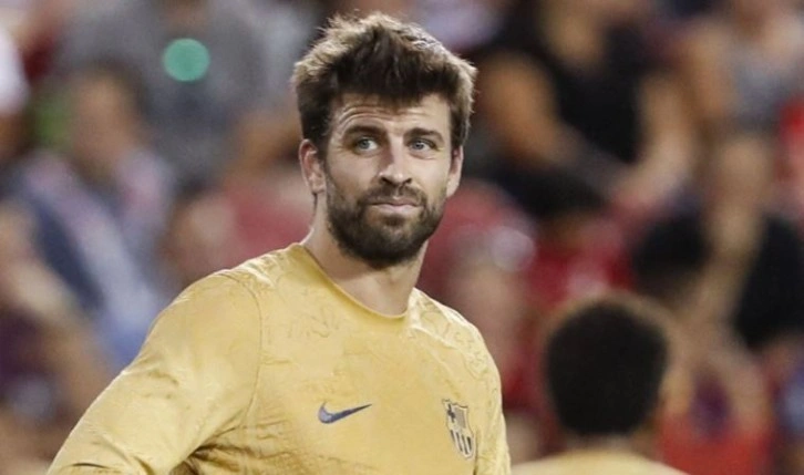 İspanyol futbolcu Gerard Pique, takım arkadaşı Ferran Torres'in kız kardeşiyle görüntülendi