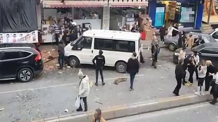 İstanbul Bağcılarda patlama! Tekstil atölyesindeki patlama harabeye çevirdi