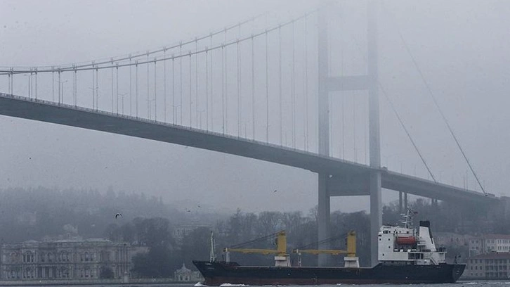 İstanbul Boğazı gemi trafiğine açıldı