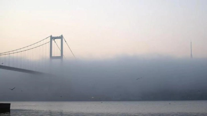 İstanbul Boğazı trafiğe kapatıldı