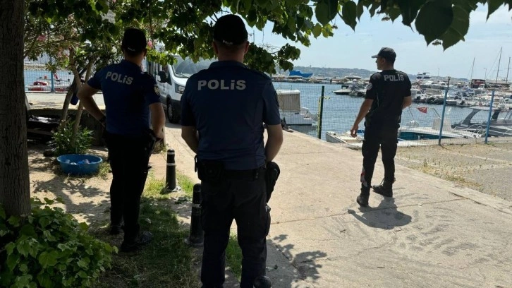 İstanbul'da korkunç olay! Denizden halıya sarılmış kadın cesedi çıkarıldı