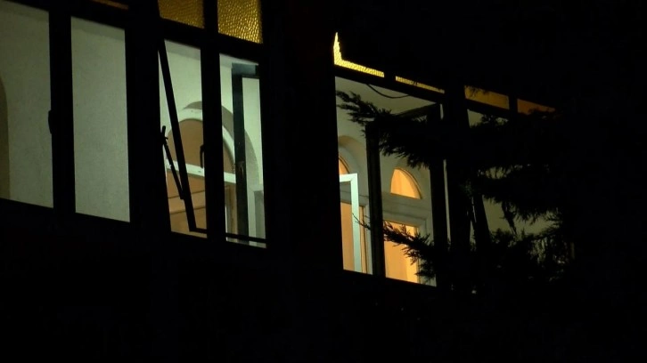 İstanbul'da maskeli kişiler apartman bastı: 1 ölü!