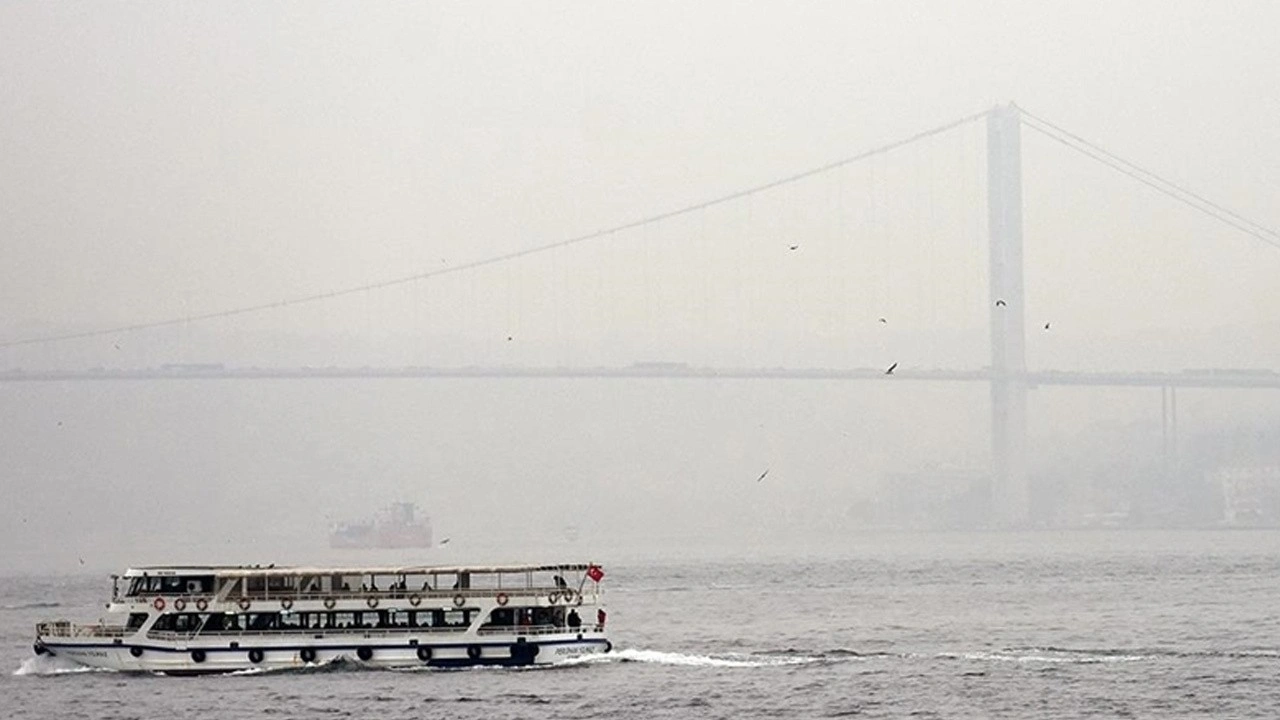 İstanbul'da yoğun tipi nedeniyle Şehir Hatları seferleri iptal edildi