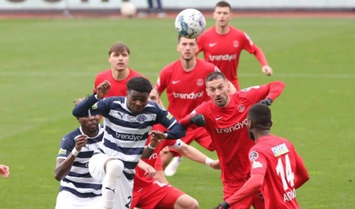 İstanbul derbisinde kazanan çıkmadı! Kasımpaşa: 1 - Ümraniyespor: 1