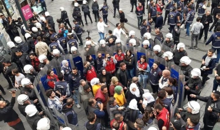 İstanbul Valiliği açıkladı: Beyoğlu'nda 121 kişi gözaltına alındı