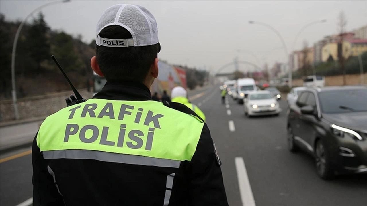 İstanbul ve Ankara'da bazı yollar trafiğe kapatılacak