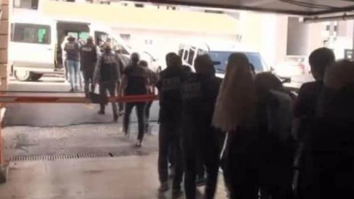 İstanbul'da terör operasyonu: 12 gözaltı