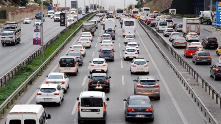 İstanbullular dikkat! Bugün bazı yollar trafiğe kapatıldı, işte alternatif güzergahlar