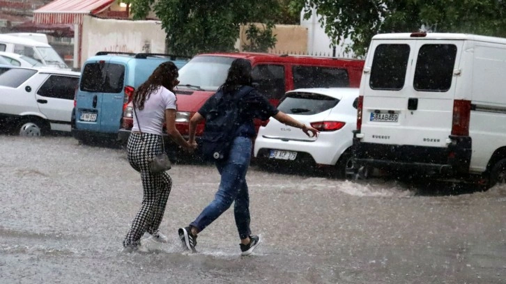 İstanbullular dikkat! İBB ve AKOM'dan peş peşe uyarılar!