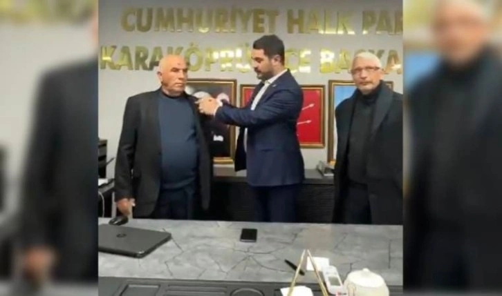 İYİ Partili başkan istifa ederek CHP'ye katıldı