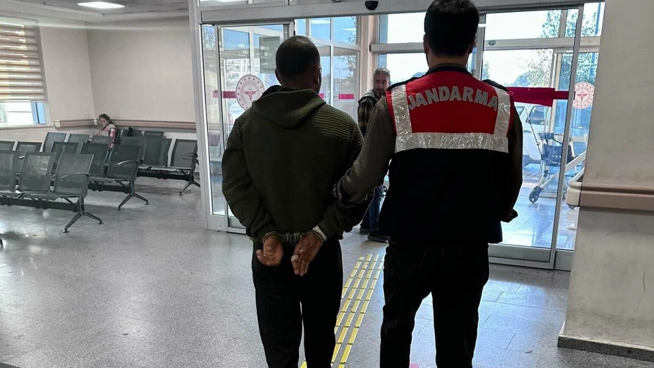 İzmir'de terör operasyonu: 3 gözaltı