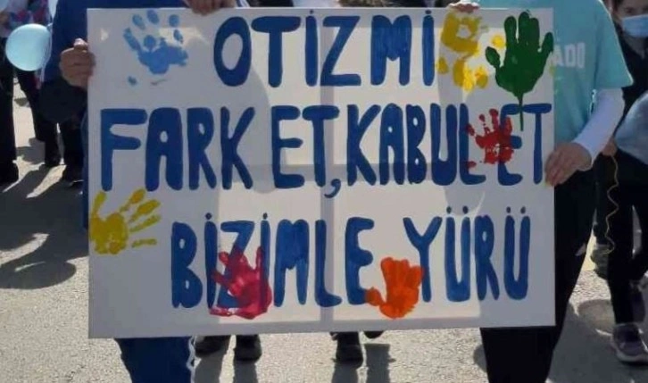 İzmir Otizm Yürüyüşü: Otizmi fark etmek yetmez, hayatın içine al