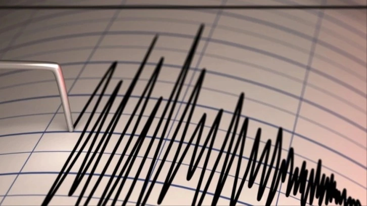 İzmir'de 5.1 büyüklüğünde deprem meydana geldi