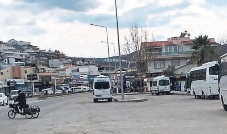 İzmir'de kadın cinayeti: Şiddetten kaçarken öldürüldü