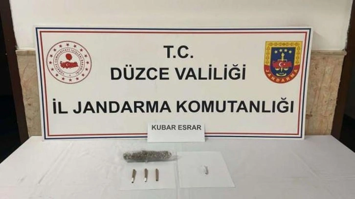 Jandarma uyuşturucuya geçit vermiyor