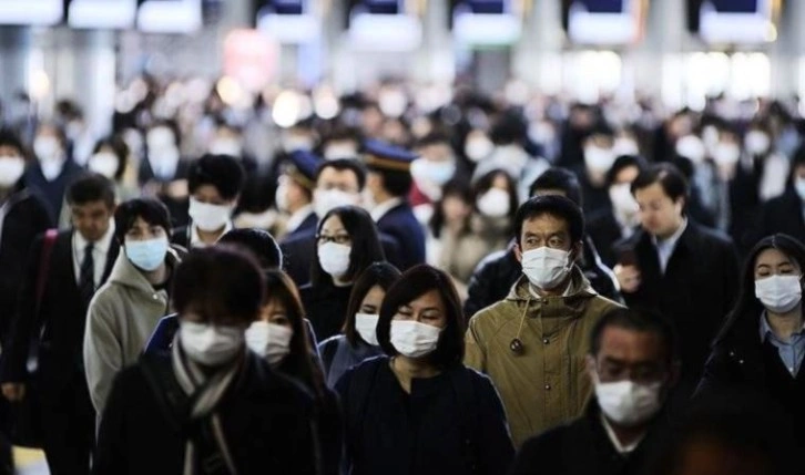 Japonya'da günlük Covid-19 vaka sayısı 5 ay sonra yeniden 100 binin üzerinde