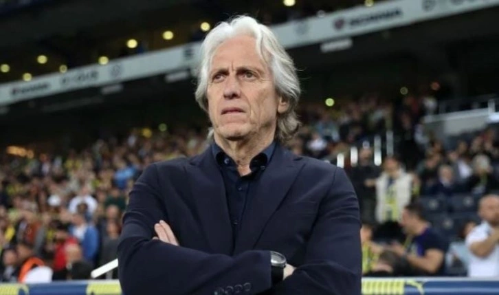 Jorge Jesus taraftarı eleştirdi!