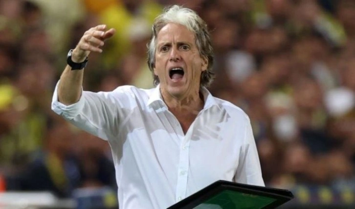 Jorge Jesus'tan transfer açıklaması! 'Bir forvet transferi daha yapabiliriz'