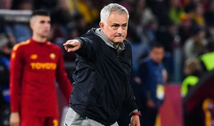 Jose Mourinho'nun menajeriyle kritik görüşme! Portekiz'in başına mı geçiyor?