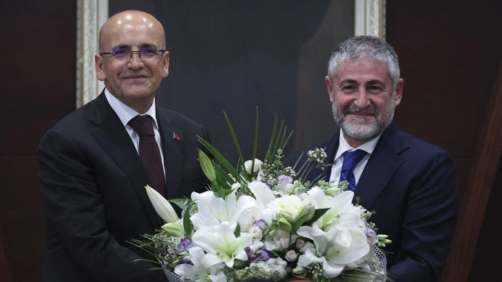 "Kabine beklediğimden iyi çıktı! Fatih Altaylı'nın Mehmet Şimşek sözleri olay