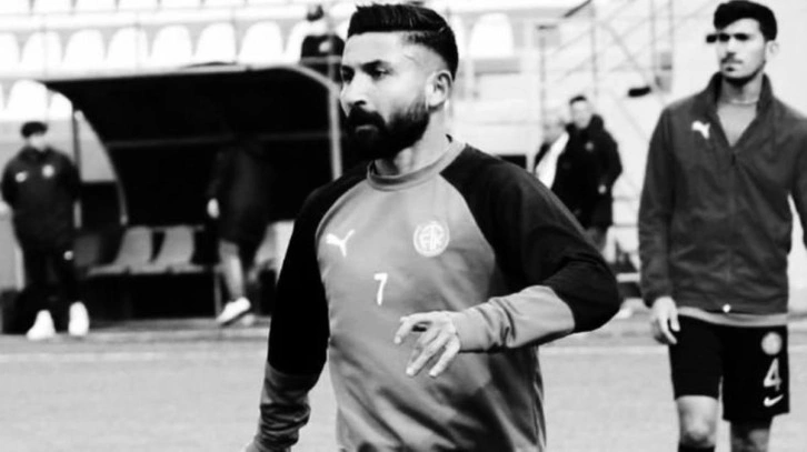 Kahramanmaraş İstiklal Spor futbolcusu Hakan Doğan depremde hayatını kaybetti