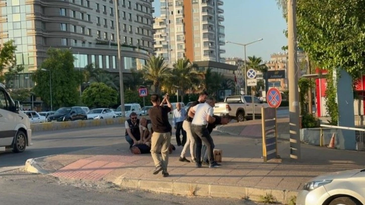 Kargoyla uyuşturucu sevkiyatı polise takıldı