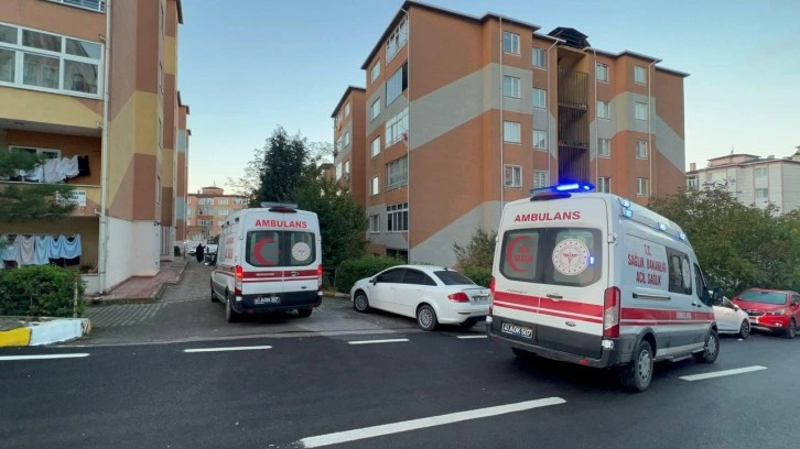 Karısını silahla vurarak öldürdü, oğlunu ağır yaraladı: Şüpheli aranıyor!