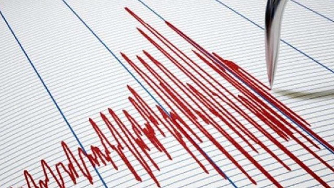 Kars'ta korkutan deprem