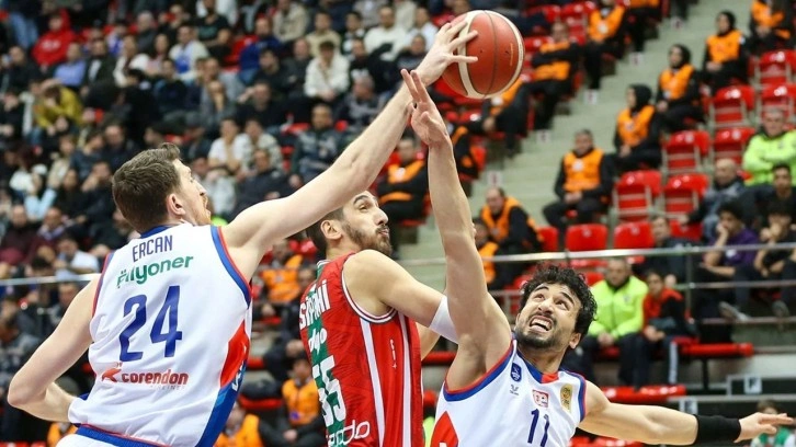 Karşıyaka'yı yenen Anadolu Efes, Türkiye Kupası'nda finalde