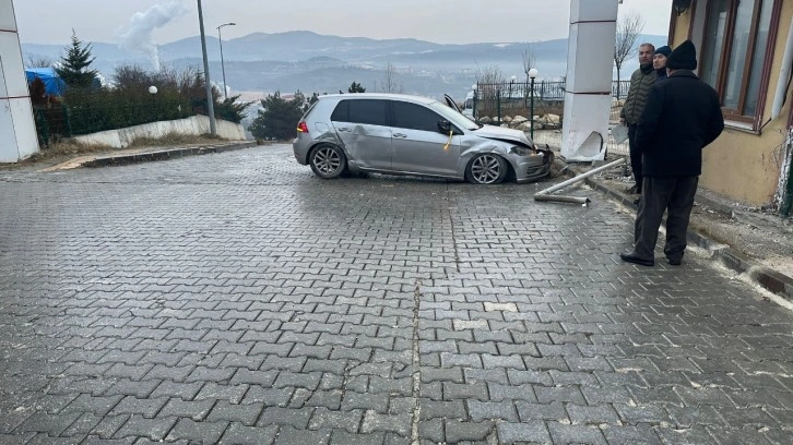 Kastamonu’da buzlanma kazaları da beraberinde getirdi