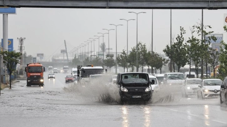 Kastamonu'da sağanak etkili oldu