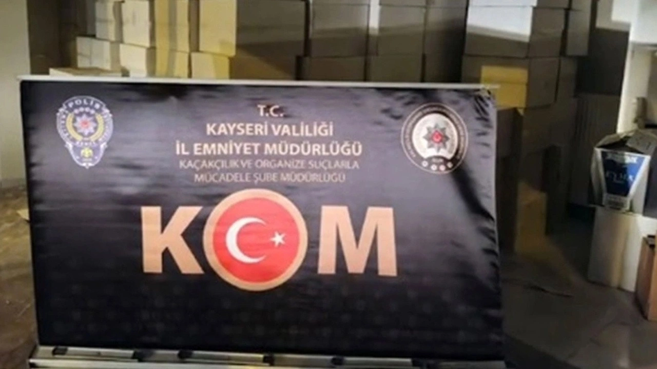 Kayseri emniyetinden dev operasyon: 7,6 milyon makaron ve 900 kilo tütün ele geçirildi!