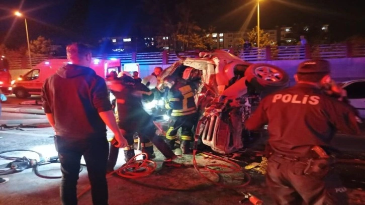 Kayseri'de 5 kişinin yaralandığı kazada ağır yaralı genç hayatını kaybetti