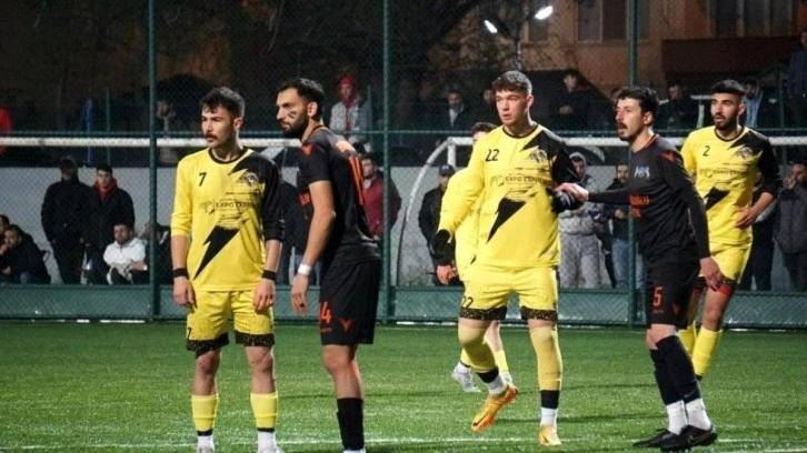 Kayseri'de Amatör futbola bayram izni