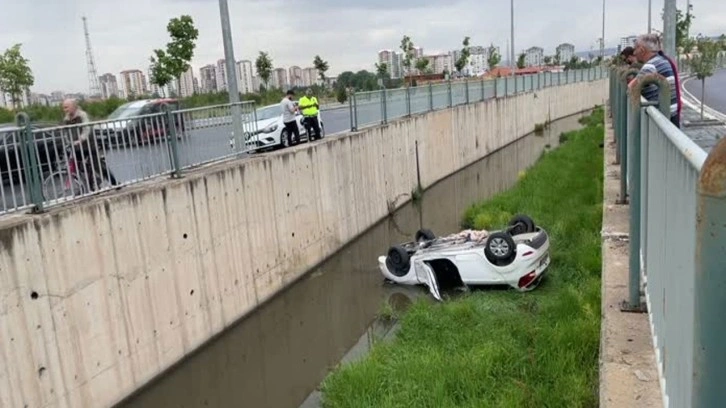 Kayseri'de kanala uçan otomobilin sürücüsü yaralandı