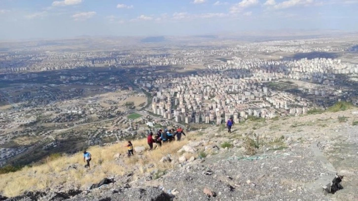 Kayseri'de yamaç paraşütü yere çakıldı!