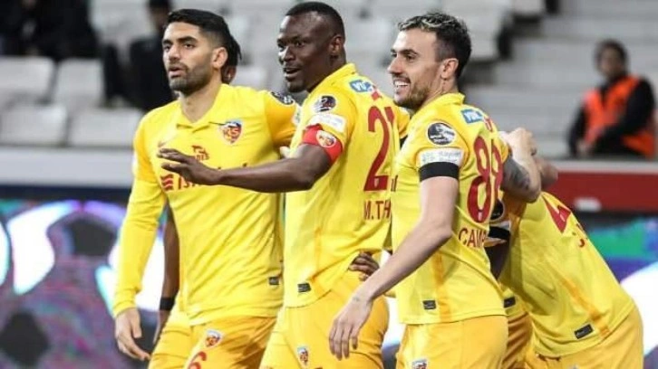 Kayserispor 2 golle kazandı! Giresunspor'da hasret 7 maça çıktı