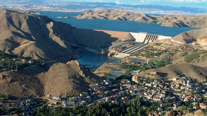 Keban Barajı'nda su seviyesi son yağışlarla normale döndü