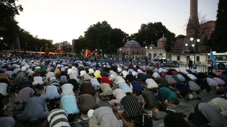 Kerahat vaktinde namaz kılınır mı, günah mı, hükmü nedir?